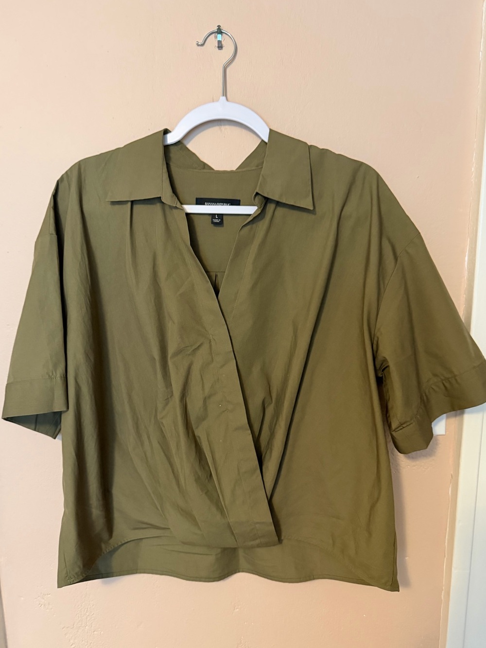 Collared Wrap Popover Top
